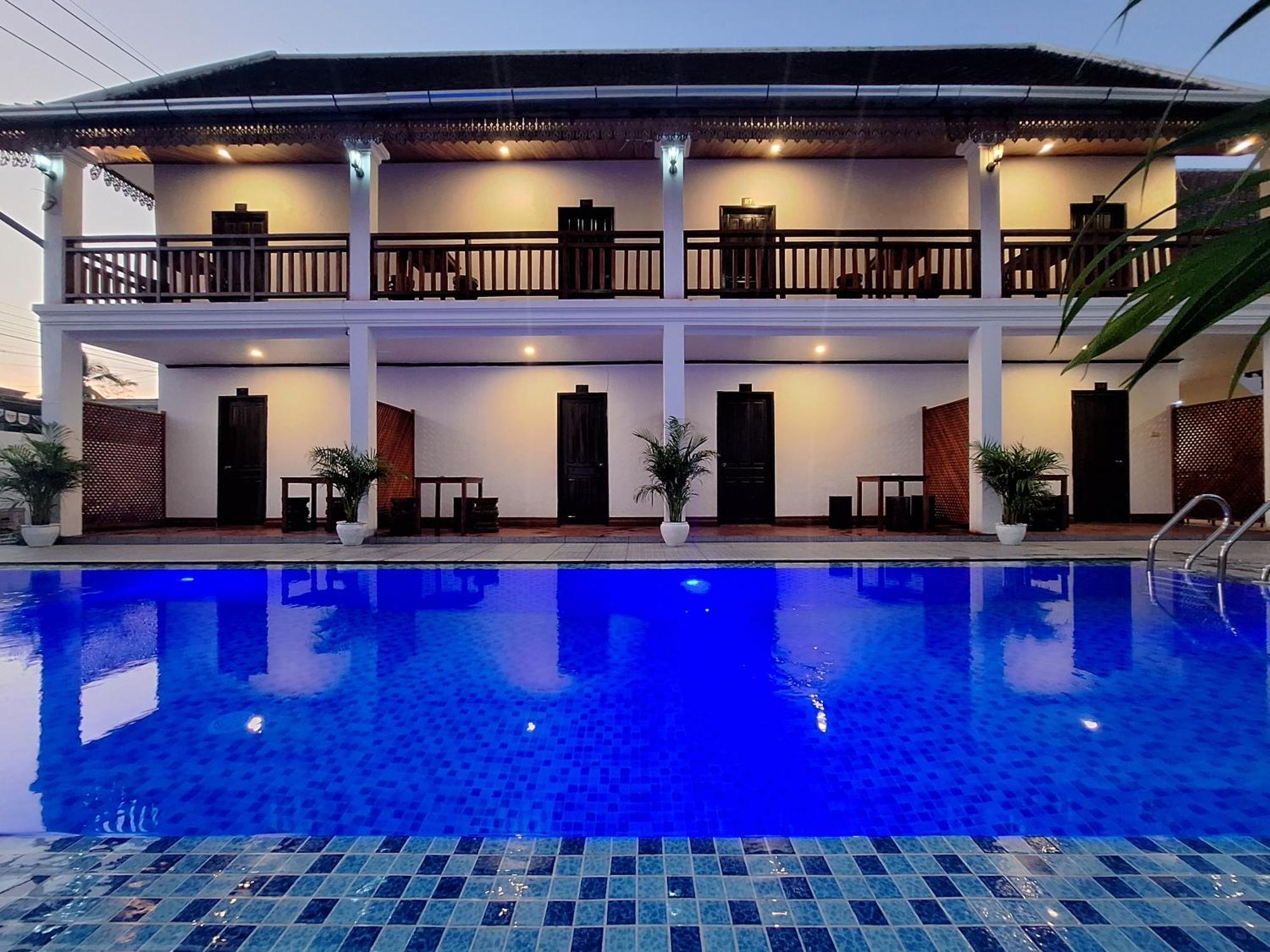Luang Prabang Pavilion Hotel & Travel المظهر الخارجي الصورة