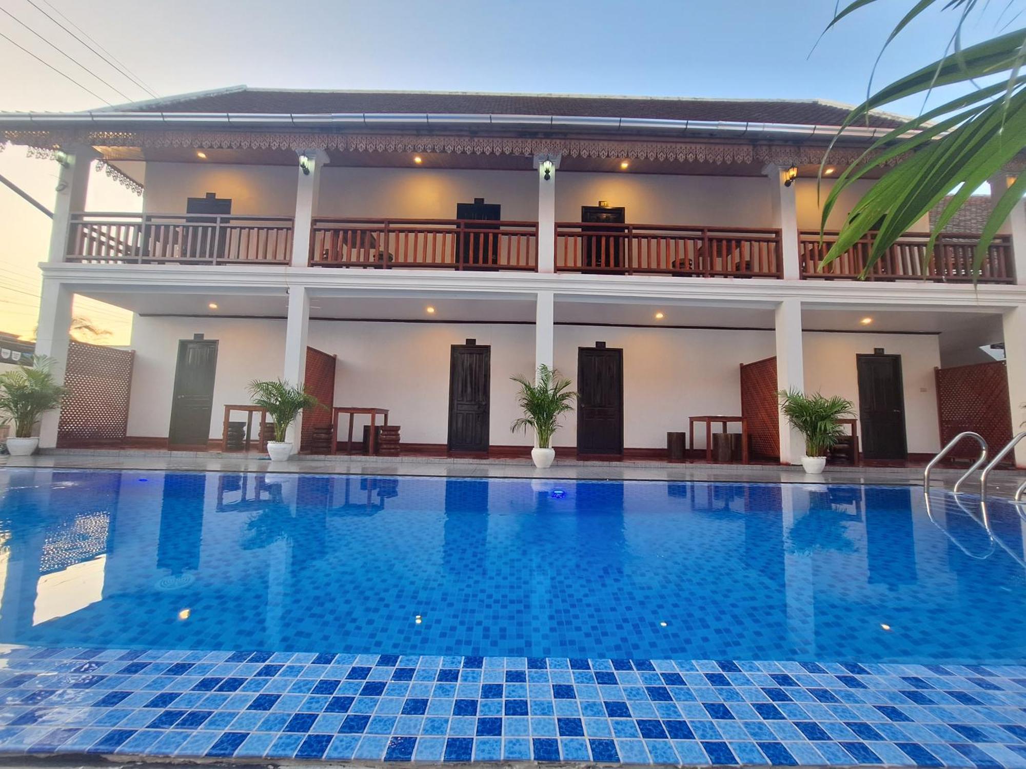 Luang Prabang Pavilion Hotel & Travel المظهر الخارجي الصورة
