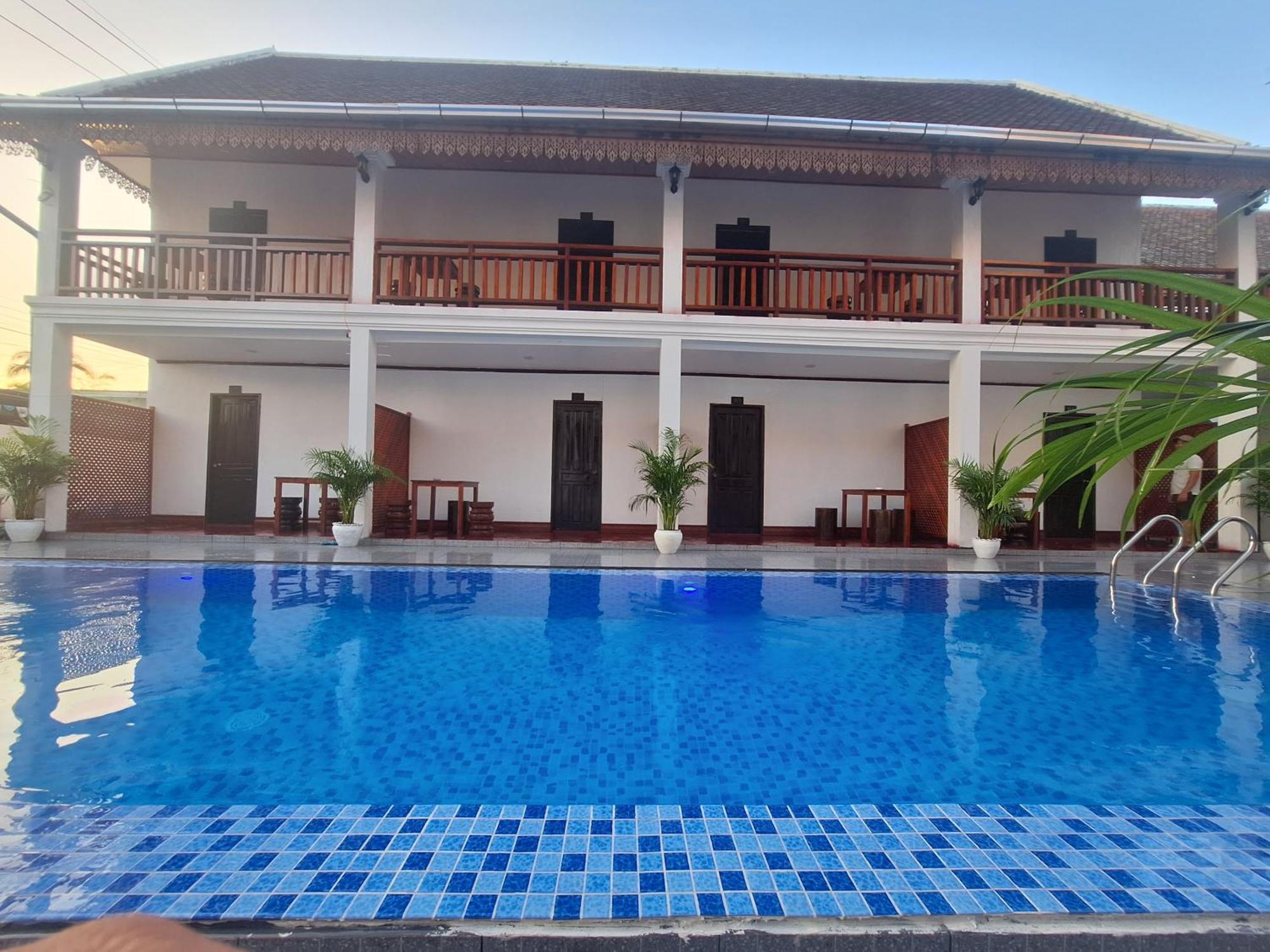 Luang Prabang Pavilion Hotel & Travel المظهر الخارجي الصورة