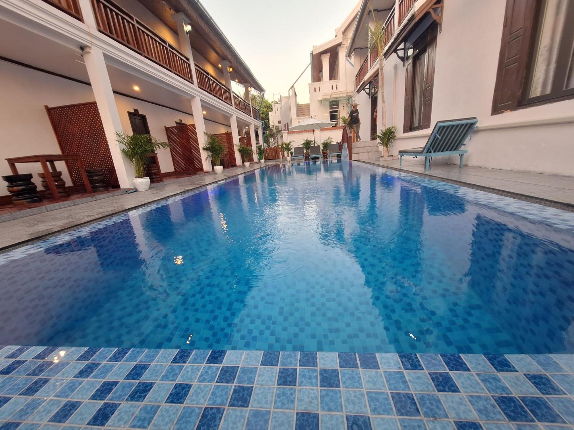 Luang Prabang Pavilion Hotel & Travel المظهر الخارجي الصورة