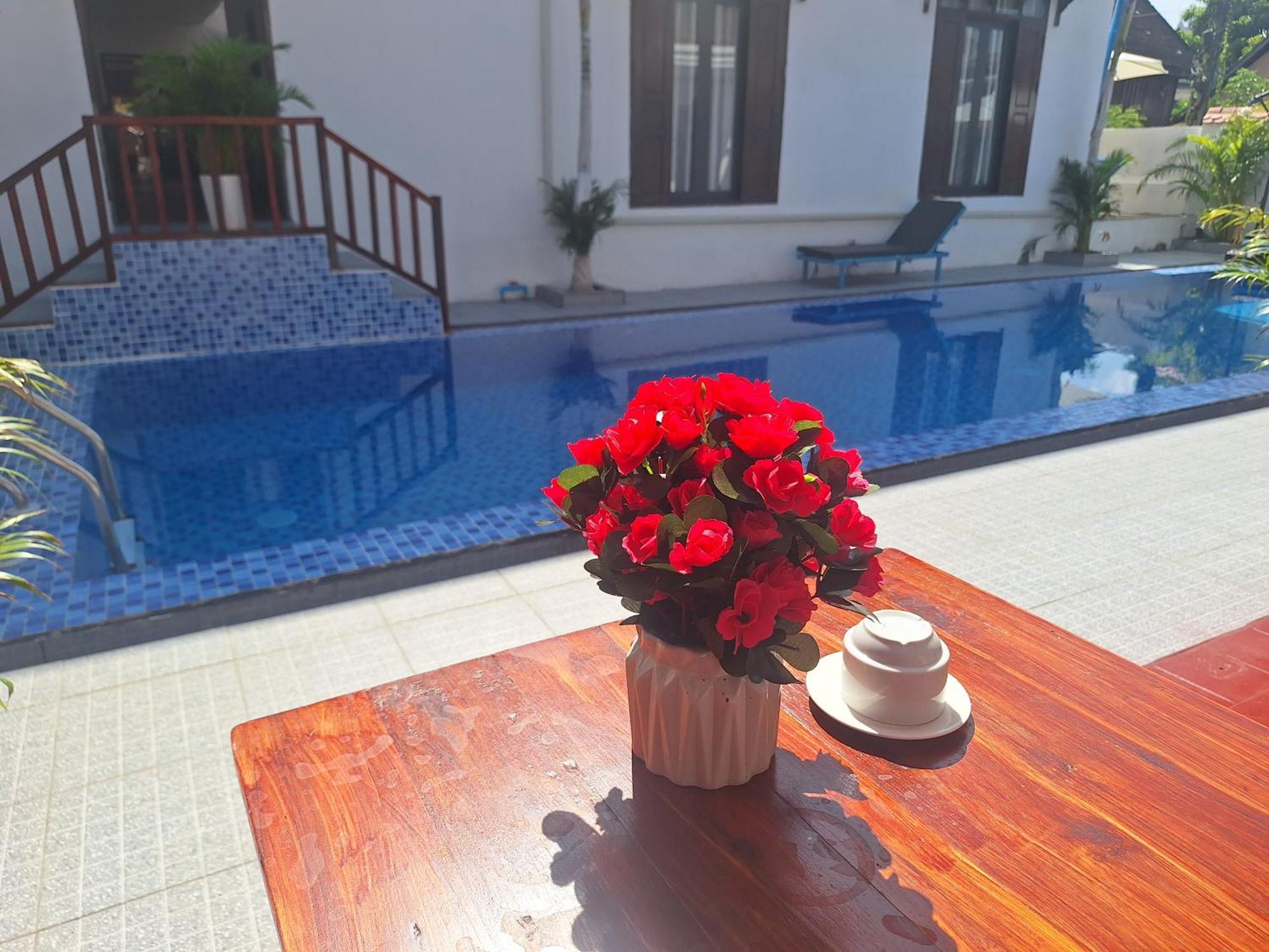 Luang Prabang Pavilion Hotel & Travel المظهر الخارجي الصورة