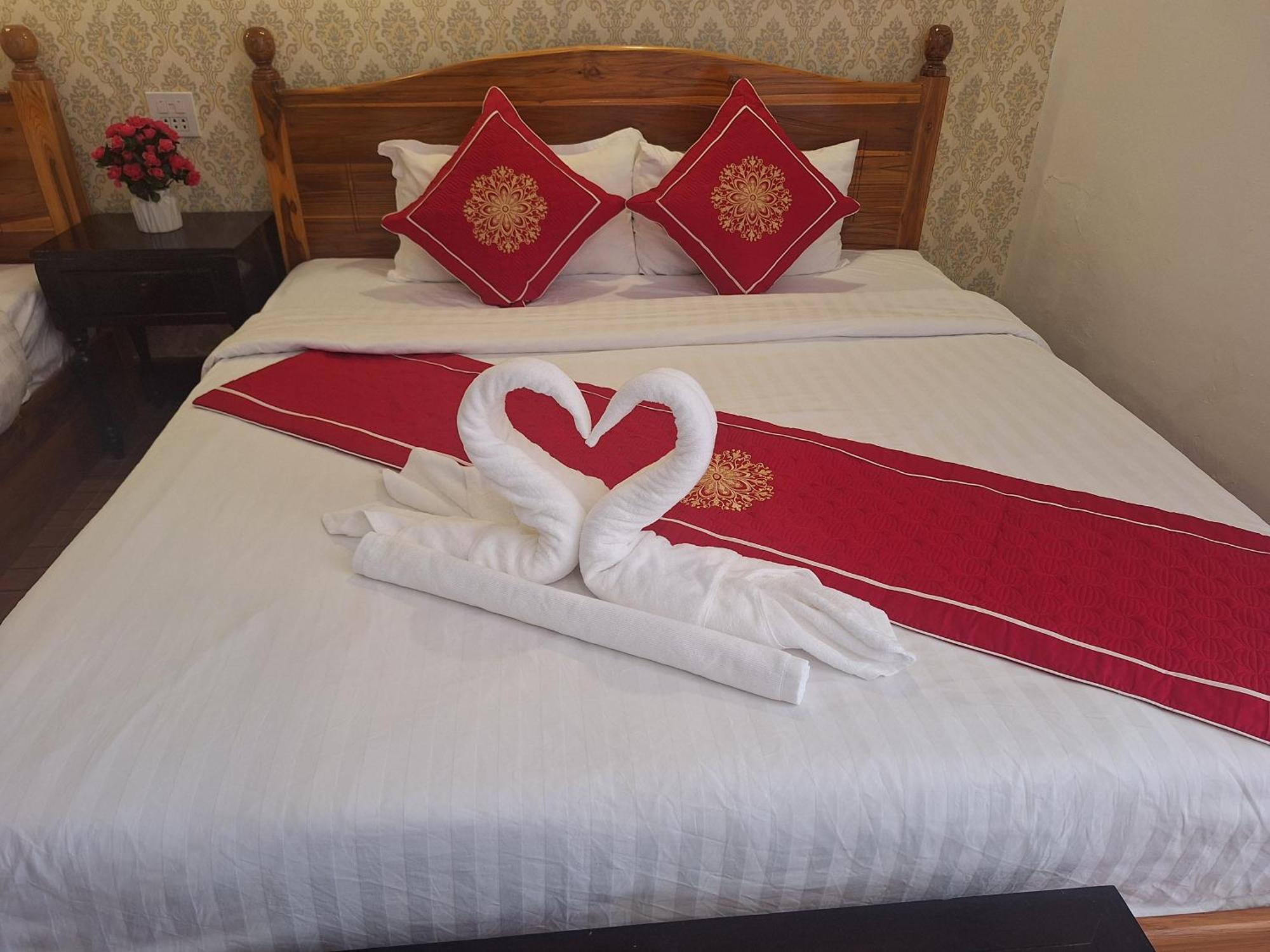Luang Prabang Pavilion Hotel & Travel المظهر الخارجي الصورة