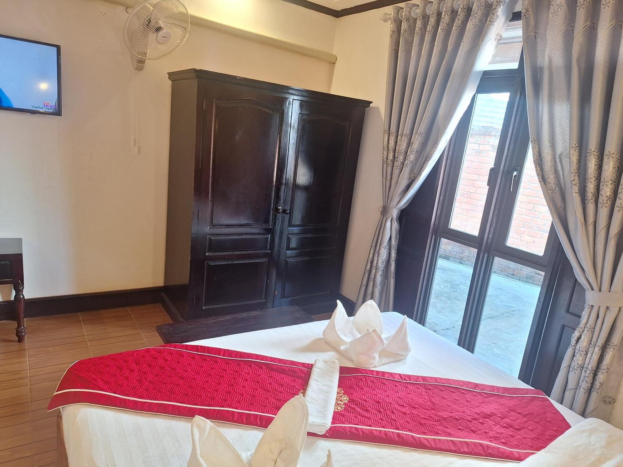 Luang Prabang Pavilion Hotel & Travel المظهر الخارجي الصورة